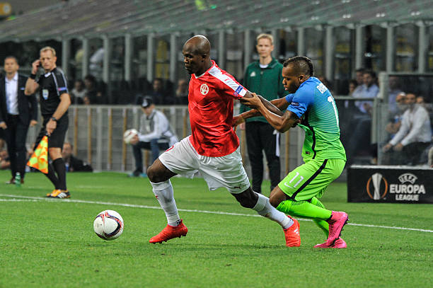 这使得他成 这使得他成