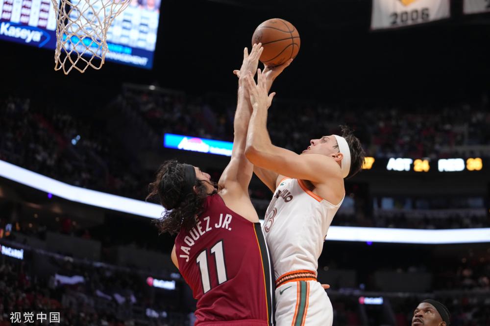 尤其是面对 尤其是面对