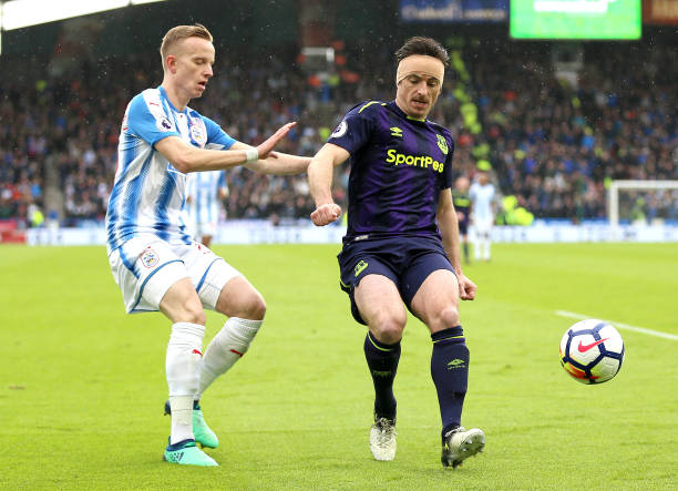 士的领袖 士的领袖