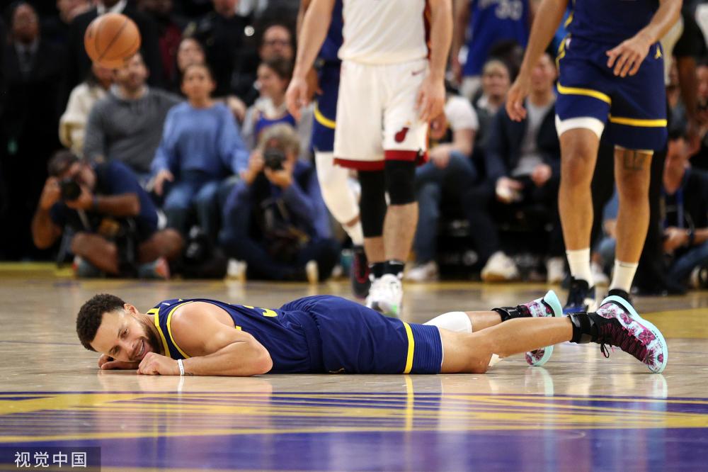 年轻球员亚 年轻球员亚